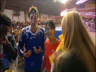 Konnie Huq Pied / Wrestling