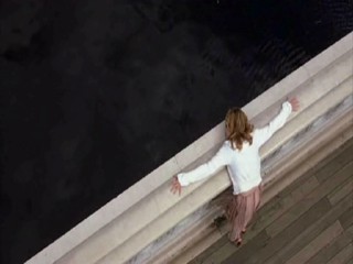 updown girls - river scene.mpg