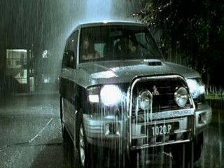 Love Me If You Dare (2003)