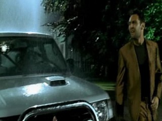 Love Me If You Dare (2003)