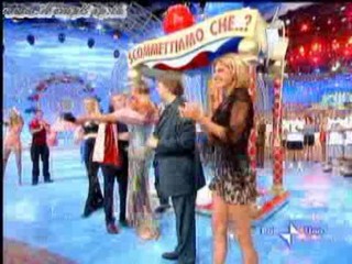 Scommettiamo Che - Ela Weber