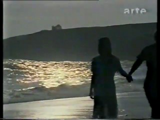 Arte - white dresss in sea and rowing boat