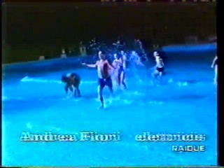 RAI2 - Show with people ending up in the pool