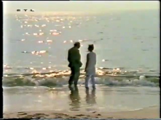 RTL - lady wading wearing white trousers-qt