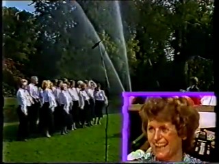 ARD - Choir singing in rain