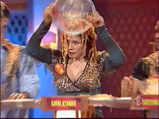 Distraction (Italian Version)