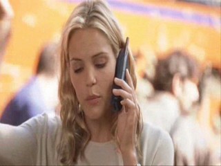 See Spot Run; Leslie Bibb splashed with mud