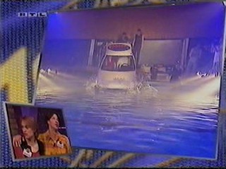 100.000Mark-Show Next Couple