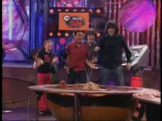 On Air Dare- Lisa Foiles Chilli bath