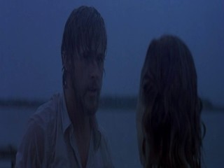 The Note Book; Rachel McAdams in the rain