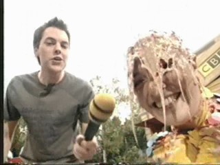 Kate Buzzy business clip from Diggin it