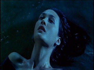 Naked Weapon - scene 3 (night scene)