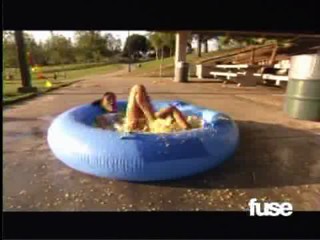 Rad Girls-Cream Corn Run