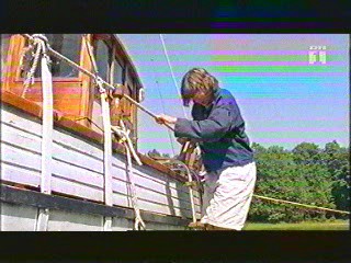 Barnen paa Luna, Titans, Endelig Fredag