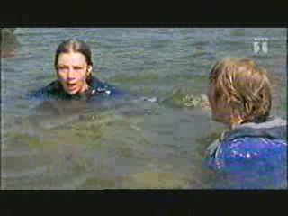 Barnen paa Luna, Titans, Endelig Fredag