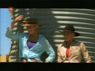 McLeod`s Daughters 05