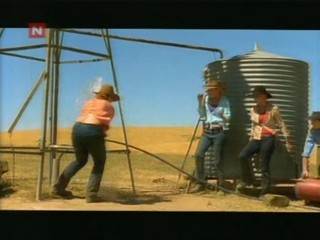 McLeod`s Daughters 05
