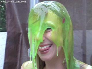 Lenny-Land.com Sample Video - Gunge Tank