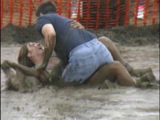 Pig Wrestling - 2007 Thresheree : Episode 1