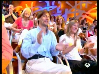 Distraction Latin American version