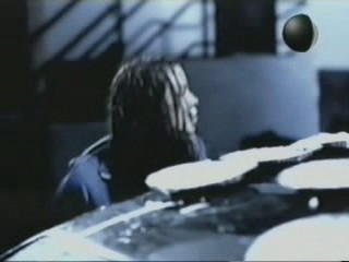 Alanis Morisette music video, pie scene