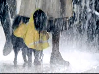 TV Ad - Mirjam Weichselbraun wet in the rain