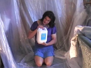 Little Girl Glue (TV/TG)