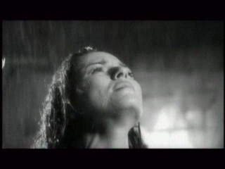 Shania Twain wet music video - Home Ain't Where His Heart Is