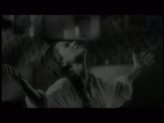 Shania Twain wet music video - Home Ain't Where His Heart Is