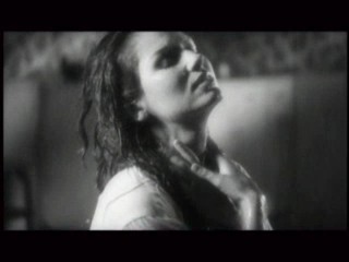 Shania Twain wet music video - Home Ain't Where His Heart Is