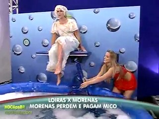 Dunk tank italian show