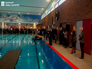 BÃ¼rgermeisterin geht baden