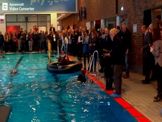 BÃ¼rgermeisterin geht baden