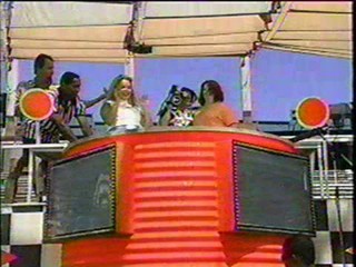 Family Challenge dunk tank