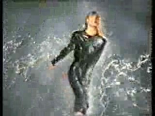 Coromist,  Noel's House Party