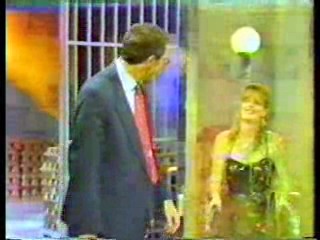 Coromist,  Noel's House Party