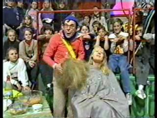 Noel's House Party,  Whats Up Doc