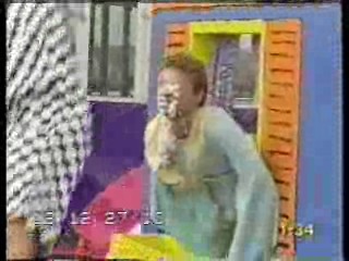 Live and Kicking,  Misc pies and messy