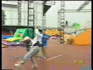 Live and Kicking,  Misc pies and messy