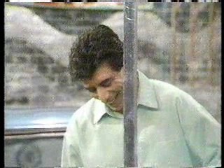 Drop the Dead Donkey,  Noel's House Party