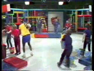 Circus Pie Fight,  Bette Midler, Crackerjack,  How Dare You