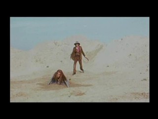 Prega il morto e ammazza il vivo