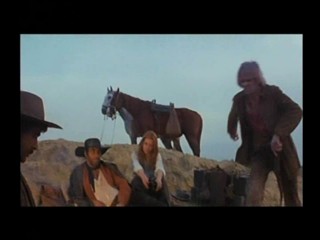 Prega il morto e ammazza il vivo