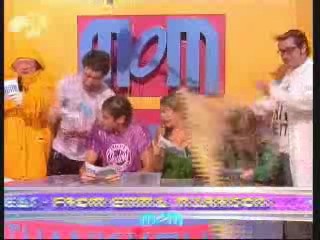 Mom - Yet More Thank You Desk Scenes