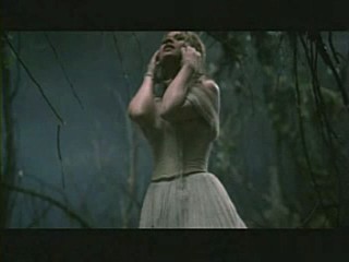 Kelly Clarkson Muddy Video