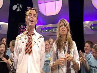 MOM - Male Presenter gets the mess in the face