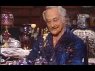 Brazillian TV clip taken from 'Battle of the Sexes' with a  food fight