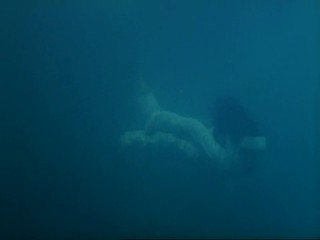 Under the ice - Alias