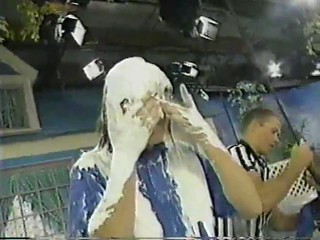 Family challenge - mom gunged