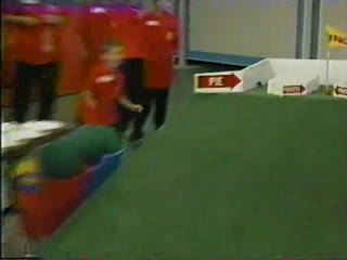 Family Challenge - pie and gunge balloon